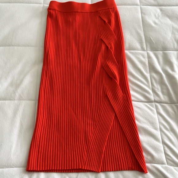 NWT Anthropologie Red Midi Skirt (XSS) - Picture 3 of 5
